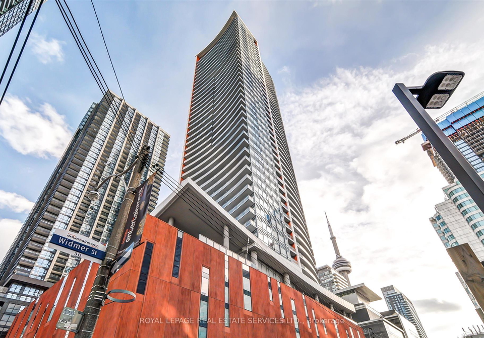 21-widmer-street-toronto-ontario-c12881582
