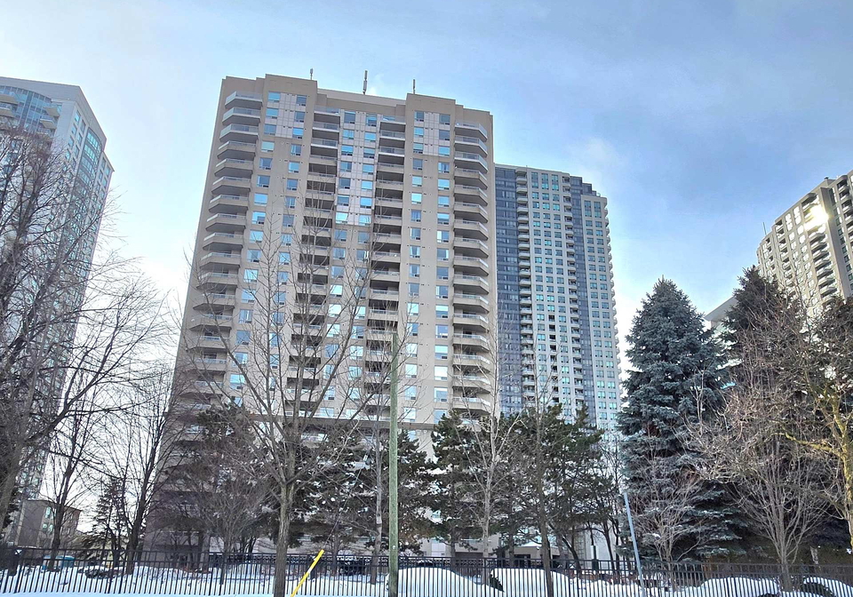 18-hillcrest-avenue-north-york-ontario-c12881706
