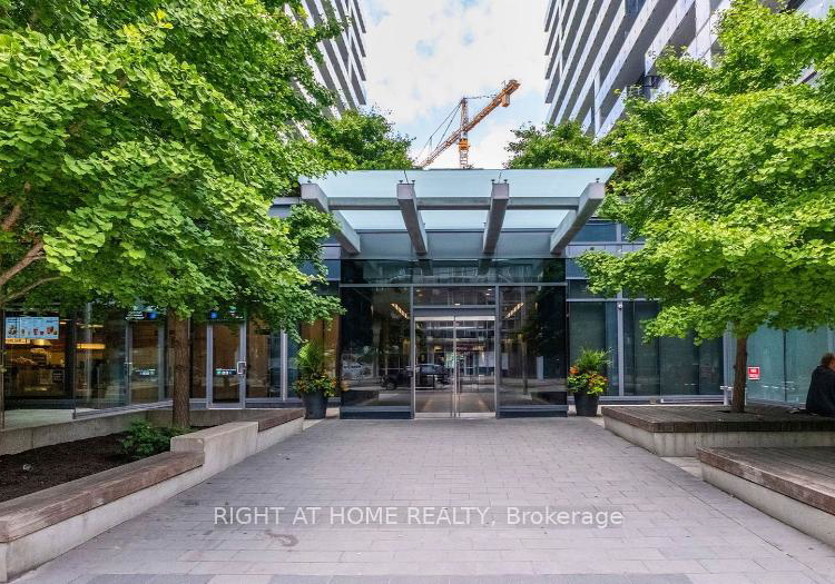 1030-king-street-w-toronto-ontario-c12881756