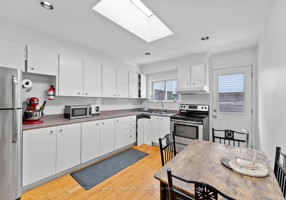 232-christie-street-toronto-ontario-c12881822