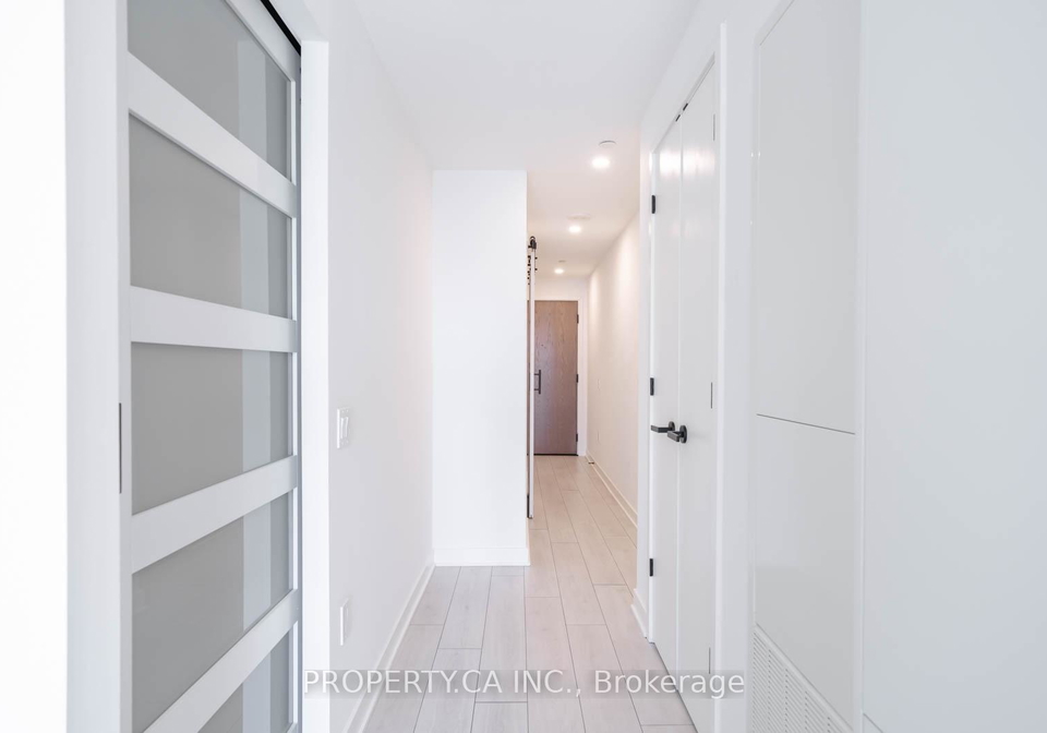 55-charles-street-e-toronto-ontario-c12882132