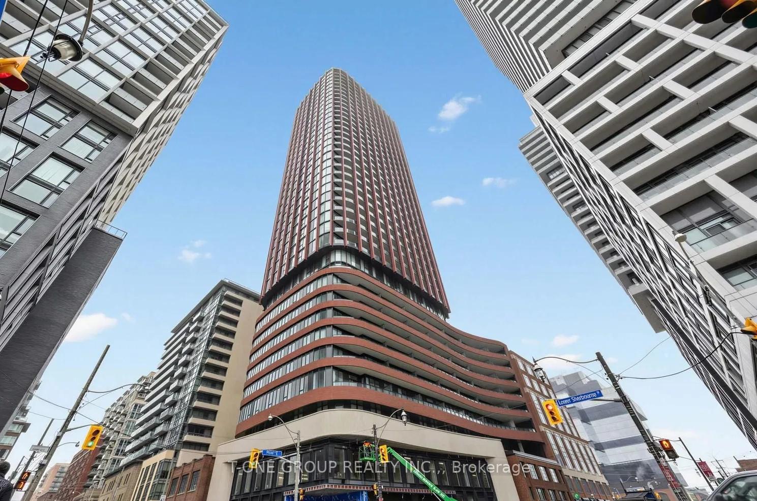 180-front-street-e-toronto-ontario-c12882468
