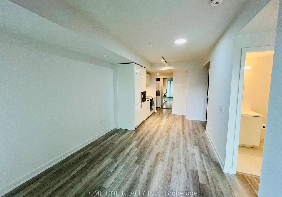 238-simcoe-street-toronto-ontario-c12882614