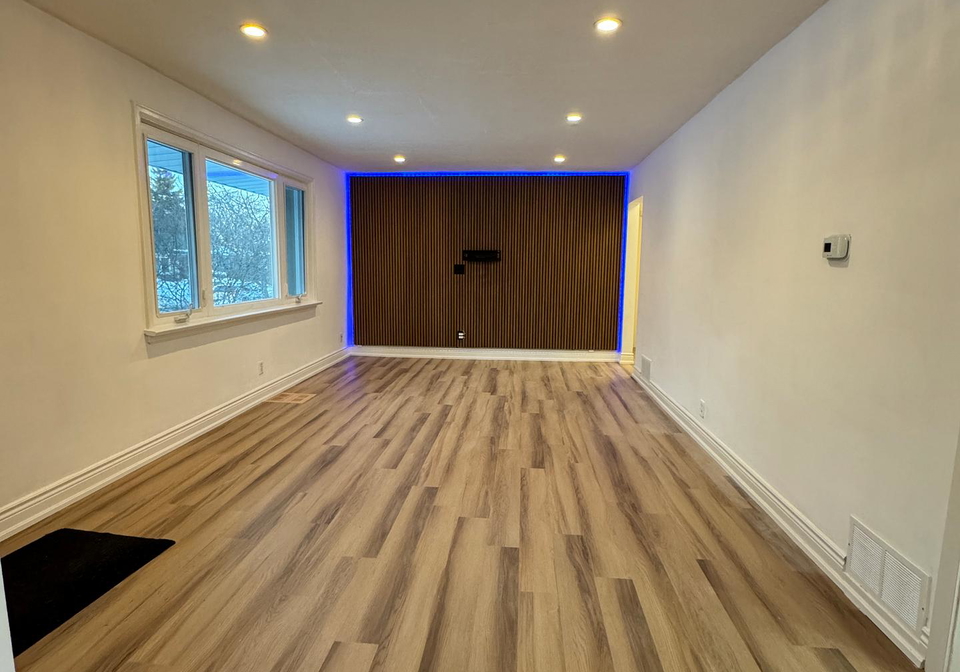 119-nipigon-avenue-north-york-ontario-c12882684