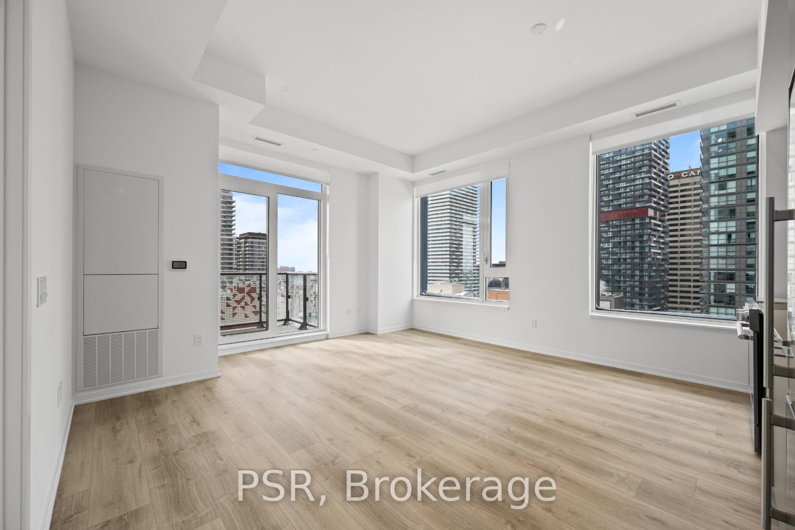 101-roehampton-avenue-toronto-ontario-c12882812