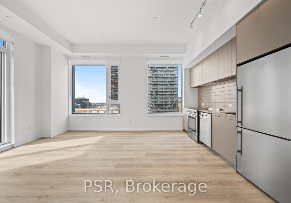 101-roehampton-avenue-toronto-ontario-c12882812