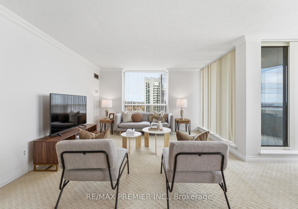 5765-yonge-street-north-york-ontario-c12882916