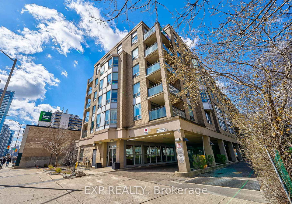 5940-yonge-street-toronto-ontario-c12883056