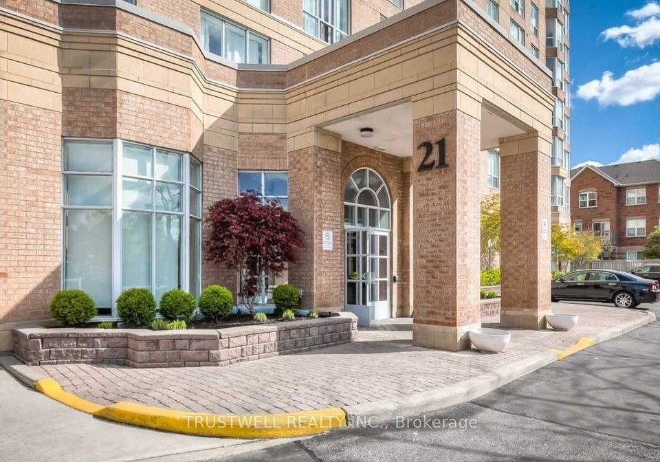 21-overlea-boulevard-east-york-ontario-c12883094