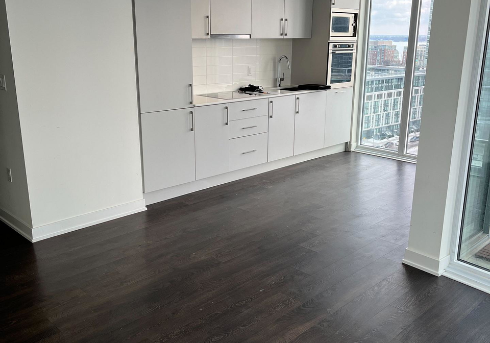27-bathurst-street-toronto-ontario-c12883124