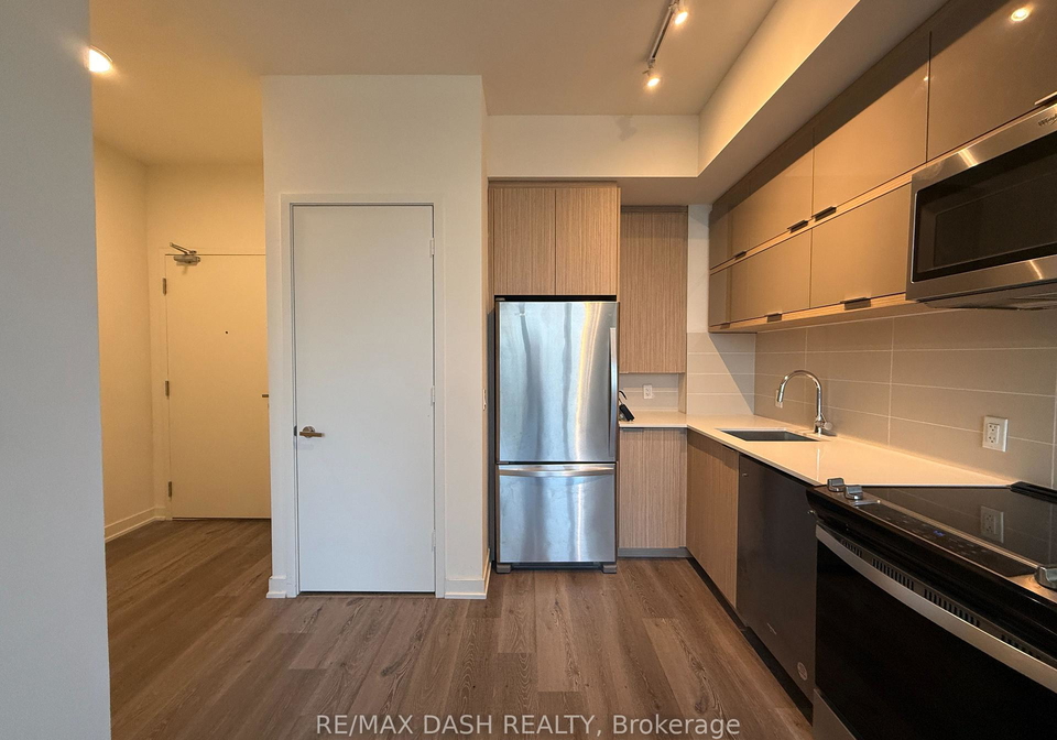 10-deerlick-court-north-york-ontario-c12883176
