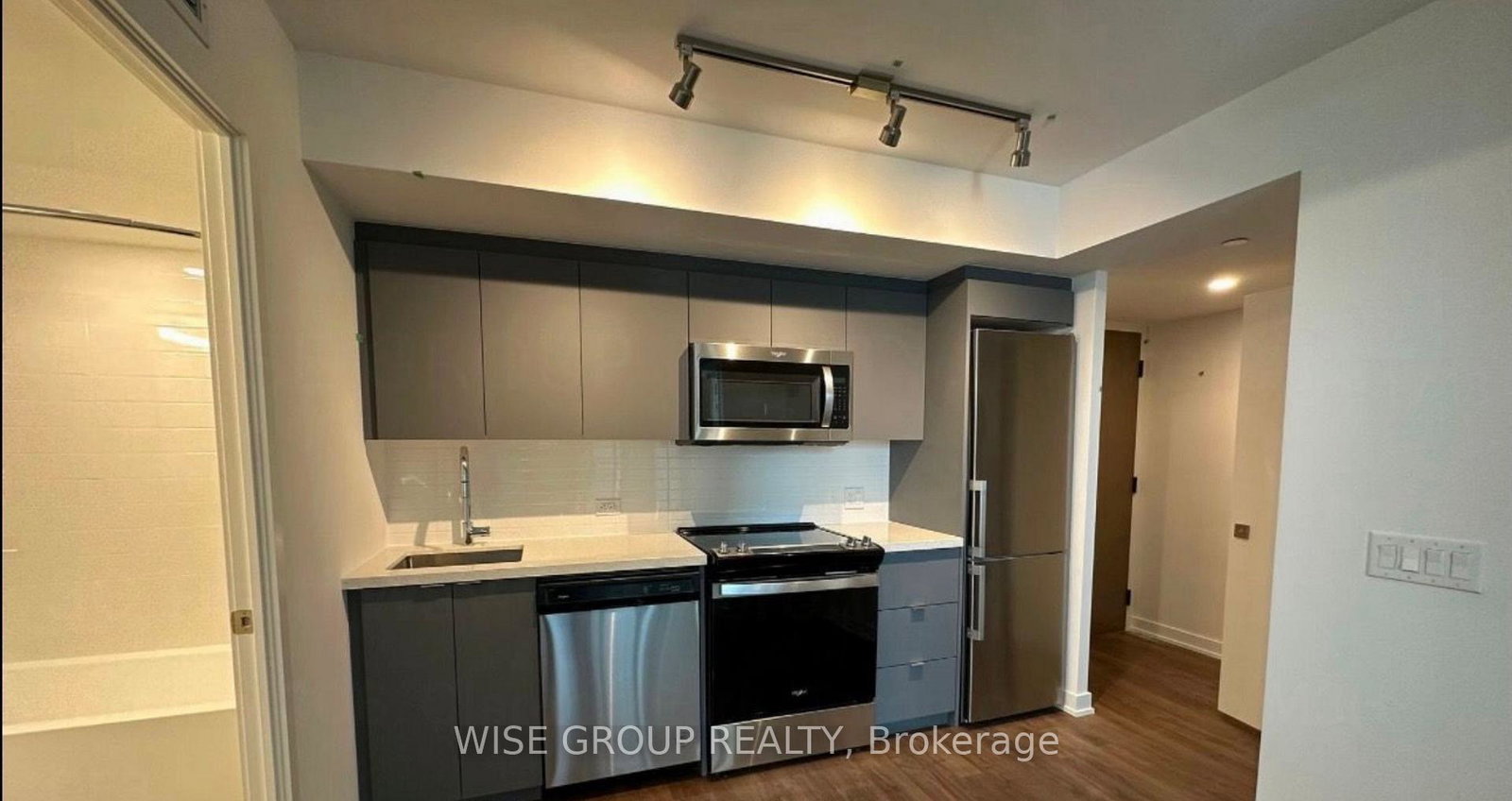 30-tretti-way-toronto-ontario-c12883236