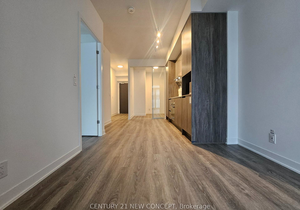180-front-street-e-toronto-ontario-c12883412