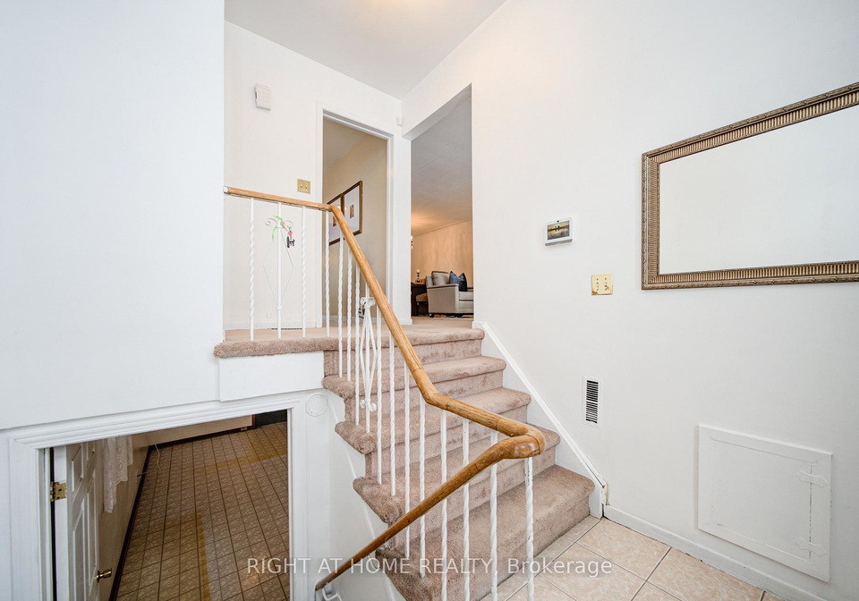 14-castlebury-crescent-north-york-ontario-c12883938