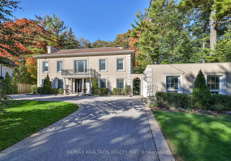 38-saintfield-avenue-e-north-york-ontario-c12884140