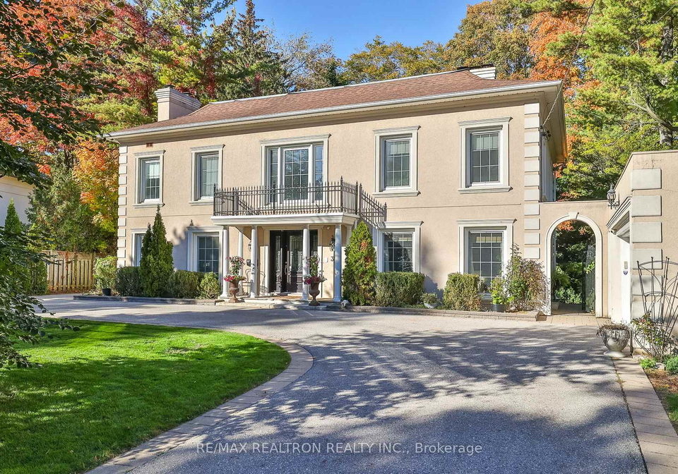 38-saintfield-avenue-e-north-york-ontario-c12884140