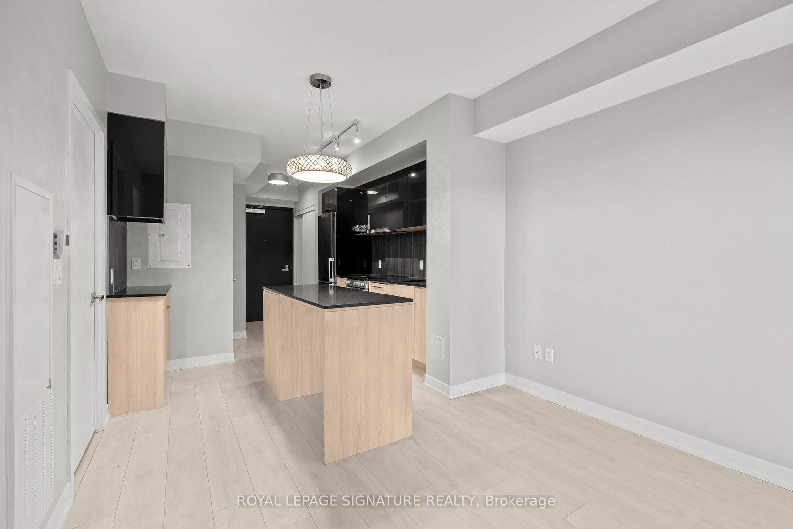 31-tippett-road-toronto-ontario-c12884272