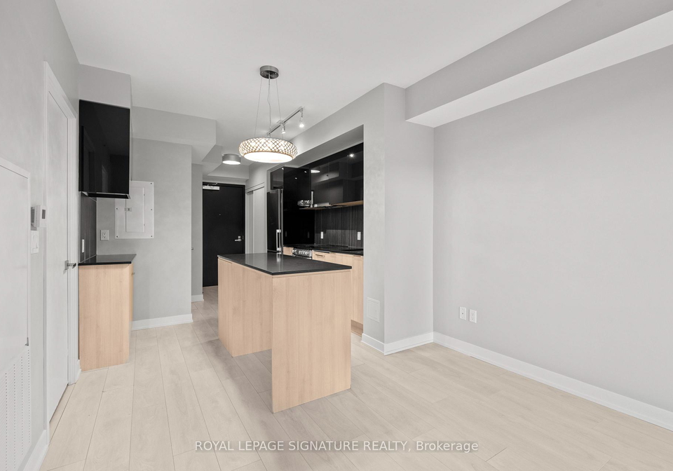 31-tippett-road-toronto-ontario-c12884272