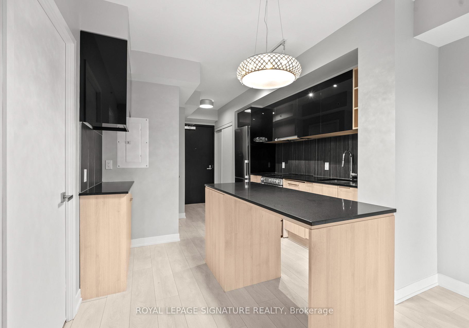31-tippett-road-toronto-ontario-c12884272
