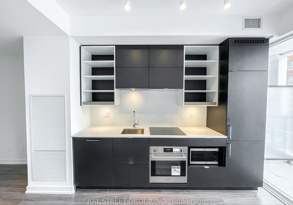 20-edward-street-toronto-ontario-c12884316