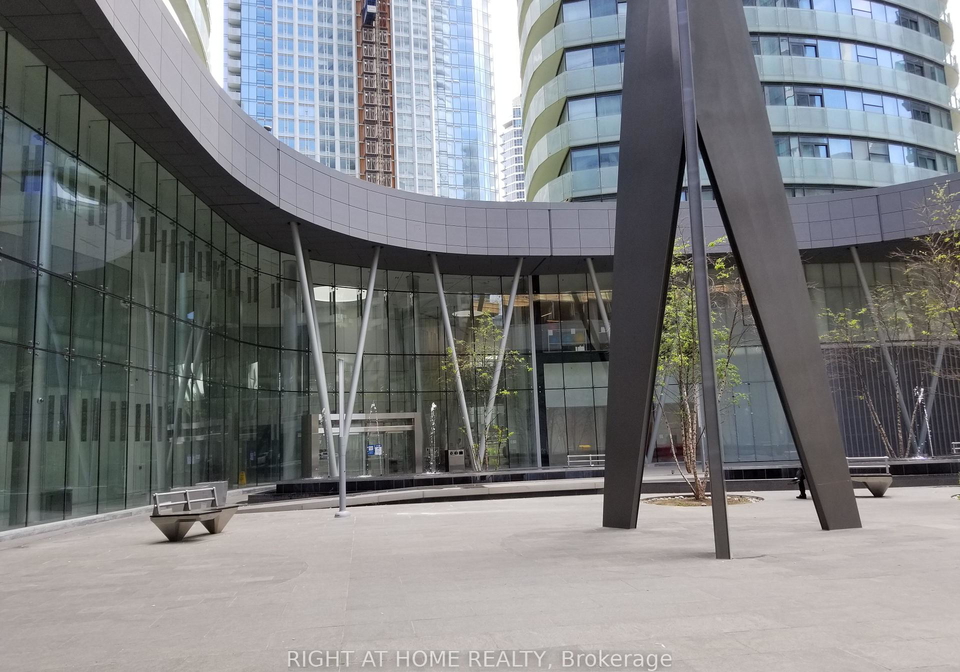 12-york-street-toronto-ontario-c12884456
