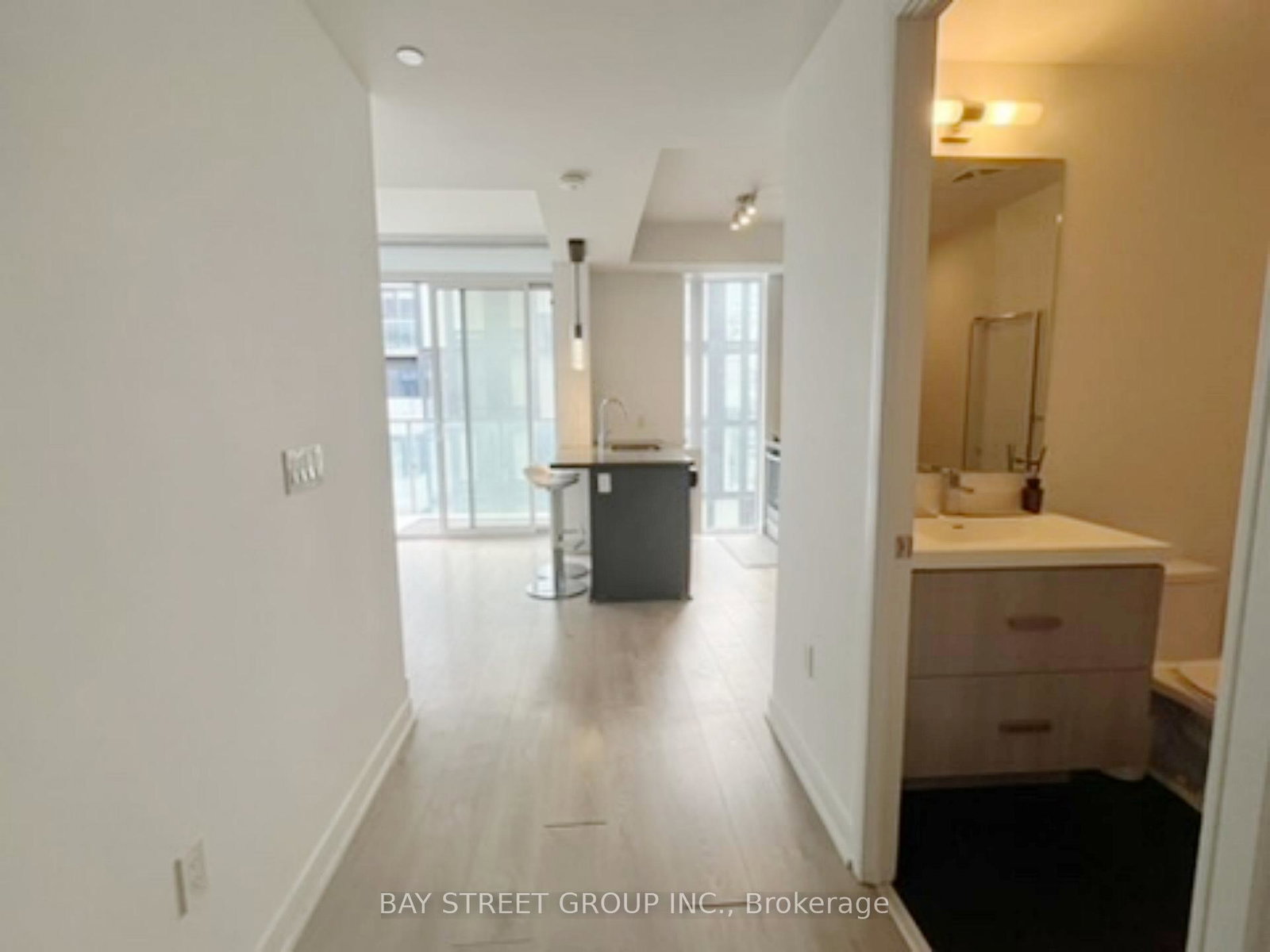 50-wellesley-street-e-toronto-ontario-c12884604