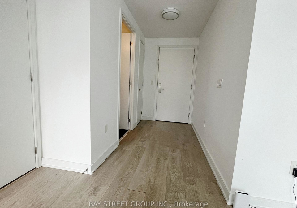 50-wellesley-street-e-toronto-ontario-c12884604