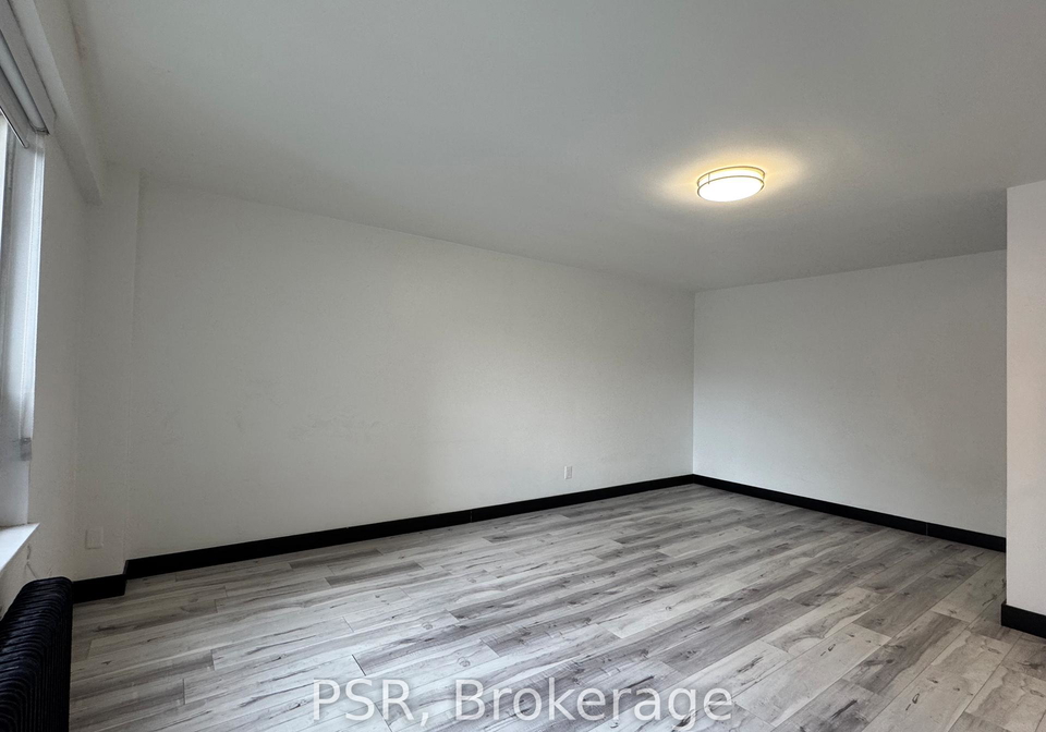 600-eglinton-avenue-w-toronto-ontario-c12884640