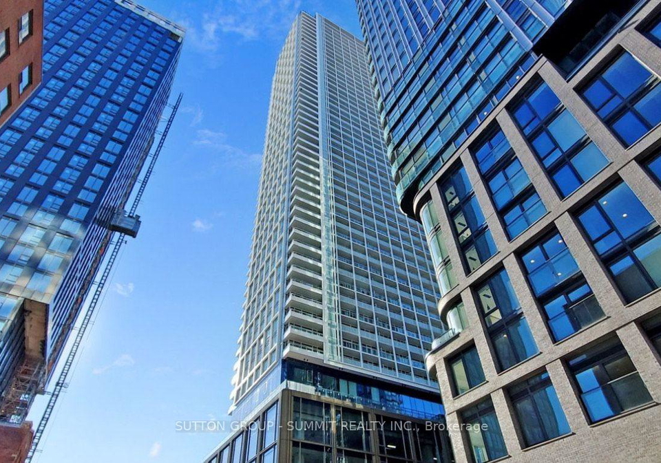 88-queen-street-e-toronto-ontario-c12884922