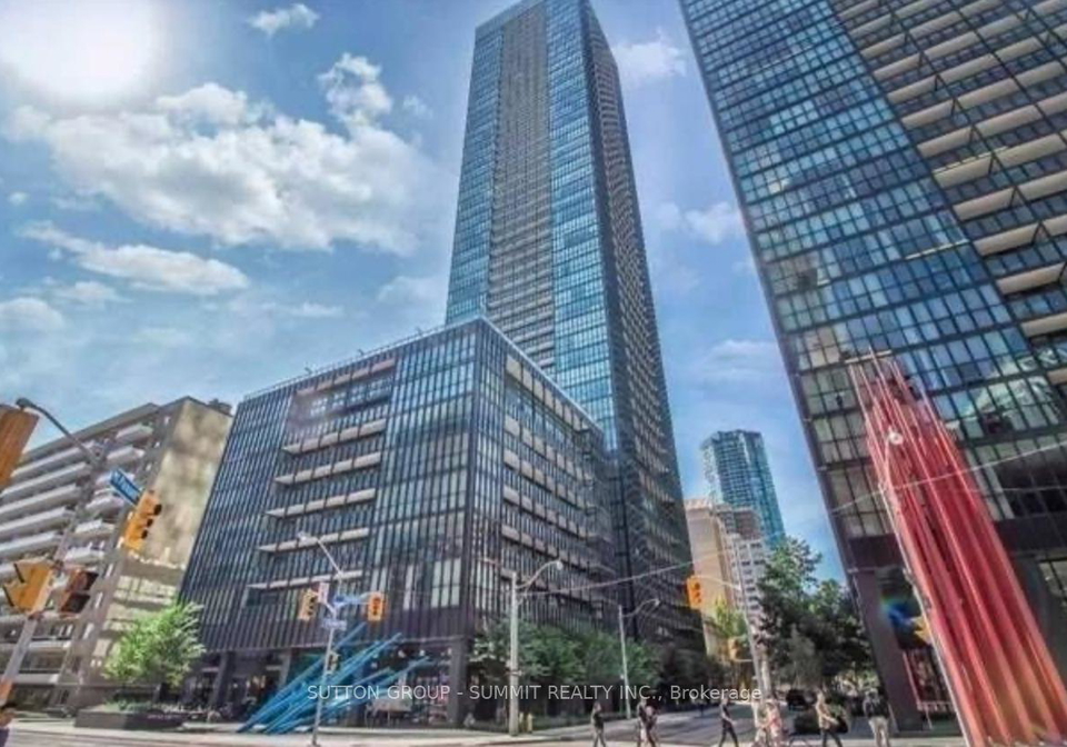 101-charles-street-e-toronto-ontario-c12885018