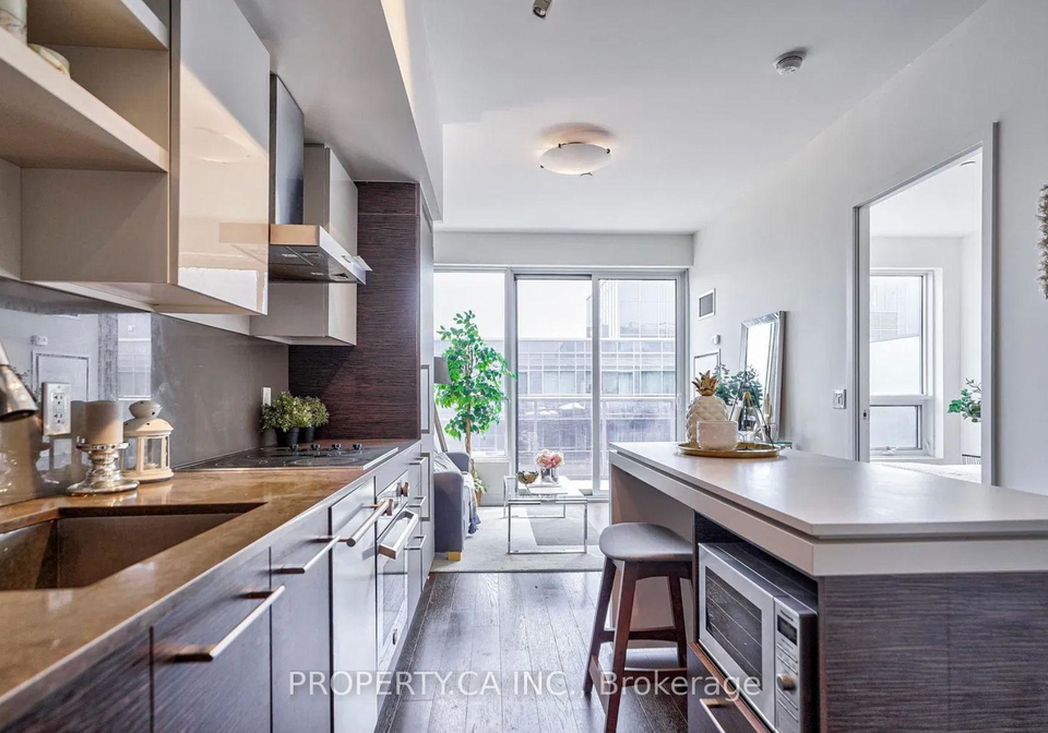 1030-king-street-w-toronto-ontario-c12885078