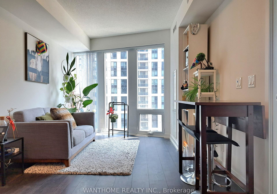 60-shuter-street-toronto-ontario-c12885196