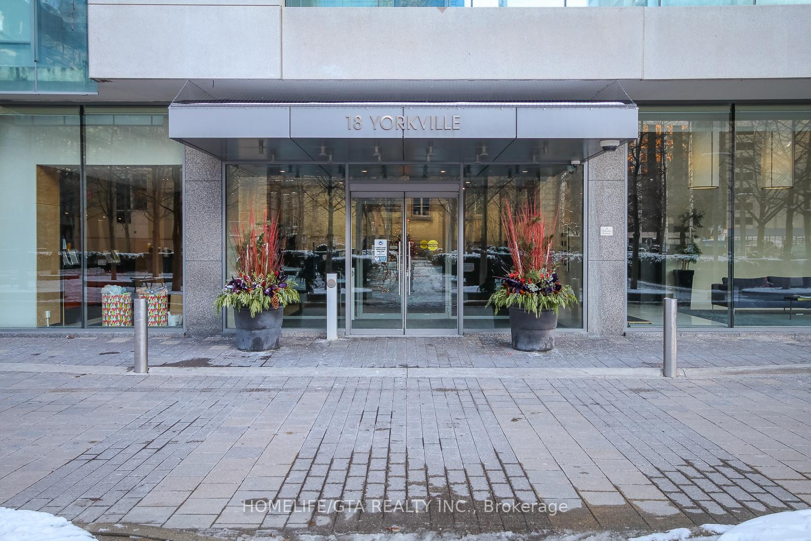 18-yorkville-avenue-toronto-ontario-c12885292