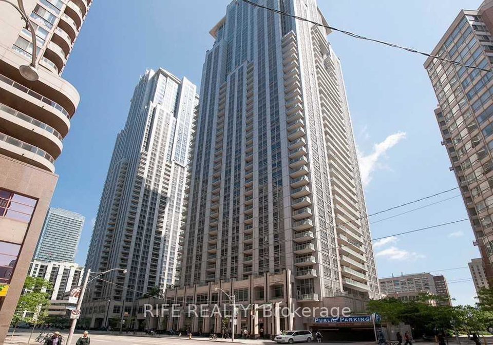 763-bay-street-toronto-ontario-c12885318