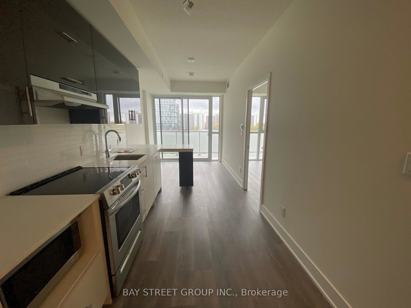 188-fairview-mall-drive-north-york-ontario-c12885322