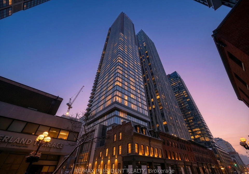 8-cumberland-street-toronto-ontario-c12885480