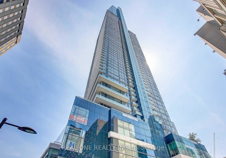 386-yonge-street-toronto-ontario-c12885672