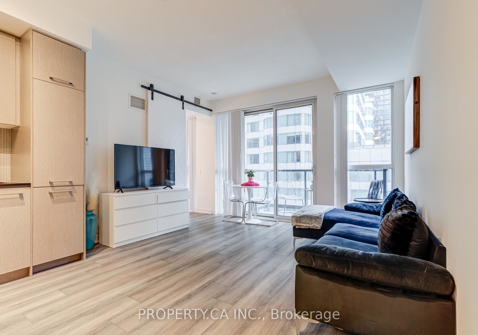 87-peter-street-toronto-ontario-c12885902