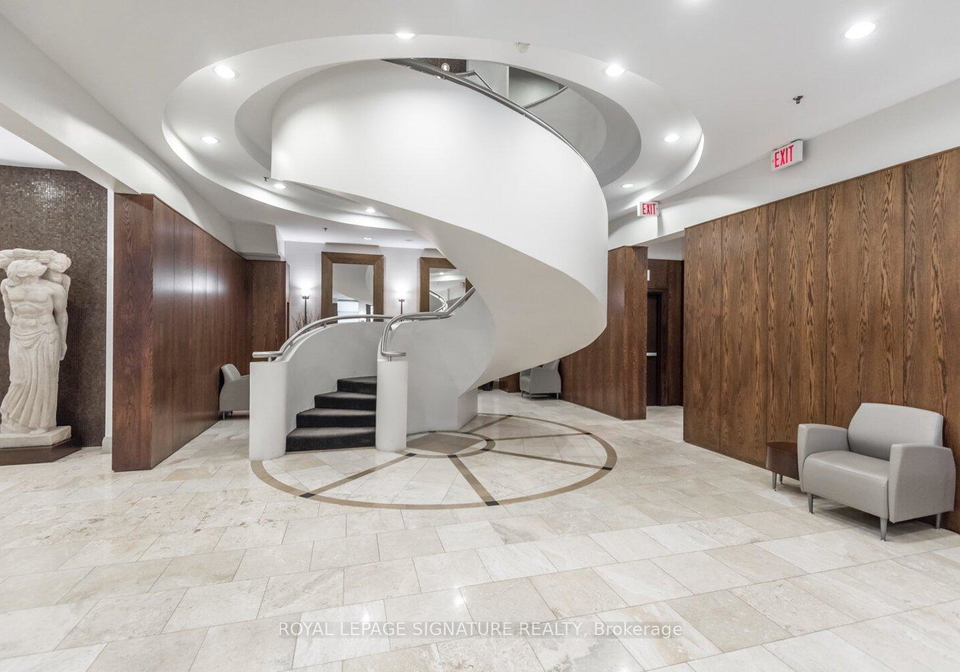 438-richmond-street-w-toronto-ontario-c12885904
