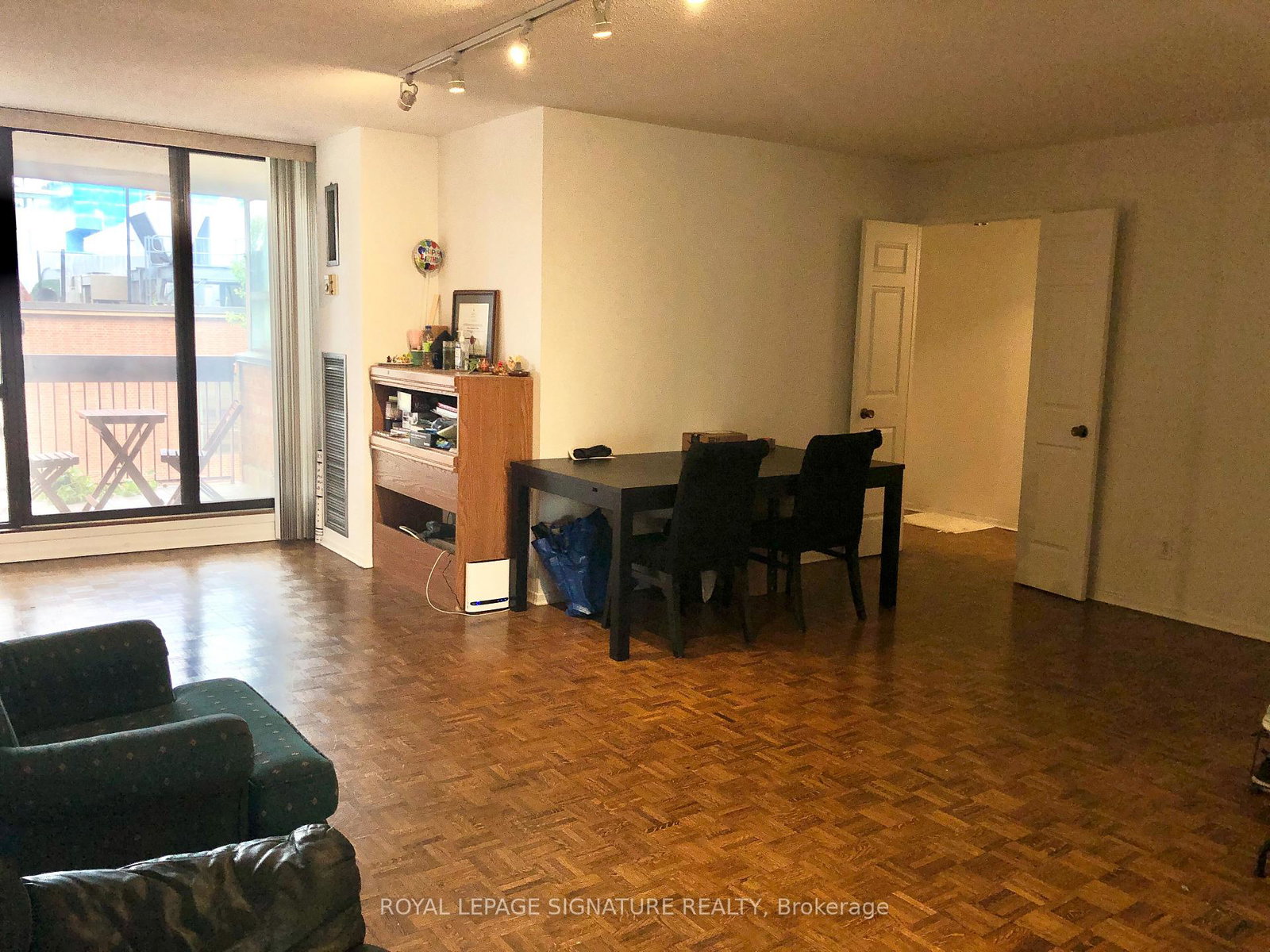 89-mccaul-street-toronto-ontario-c12885976