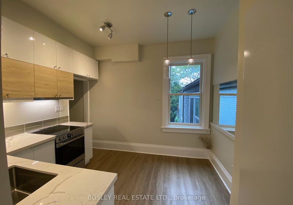 988-queen-street-w-toronto-ontario-c12886040