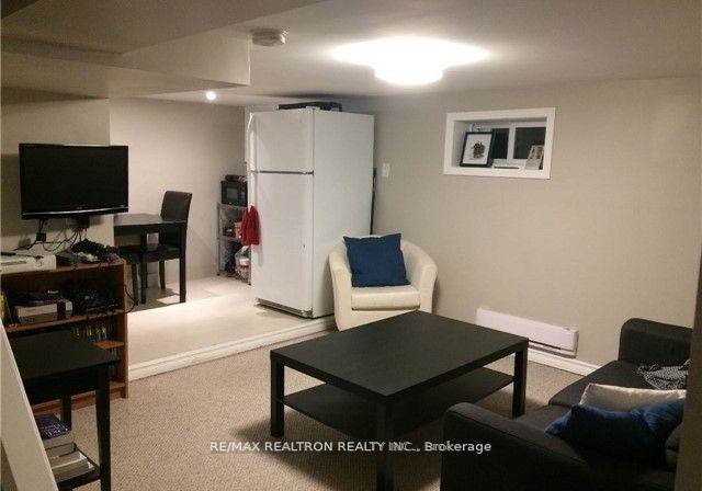 3-lanark-avenue-toronto-ontario-c12886074