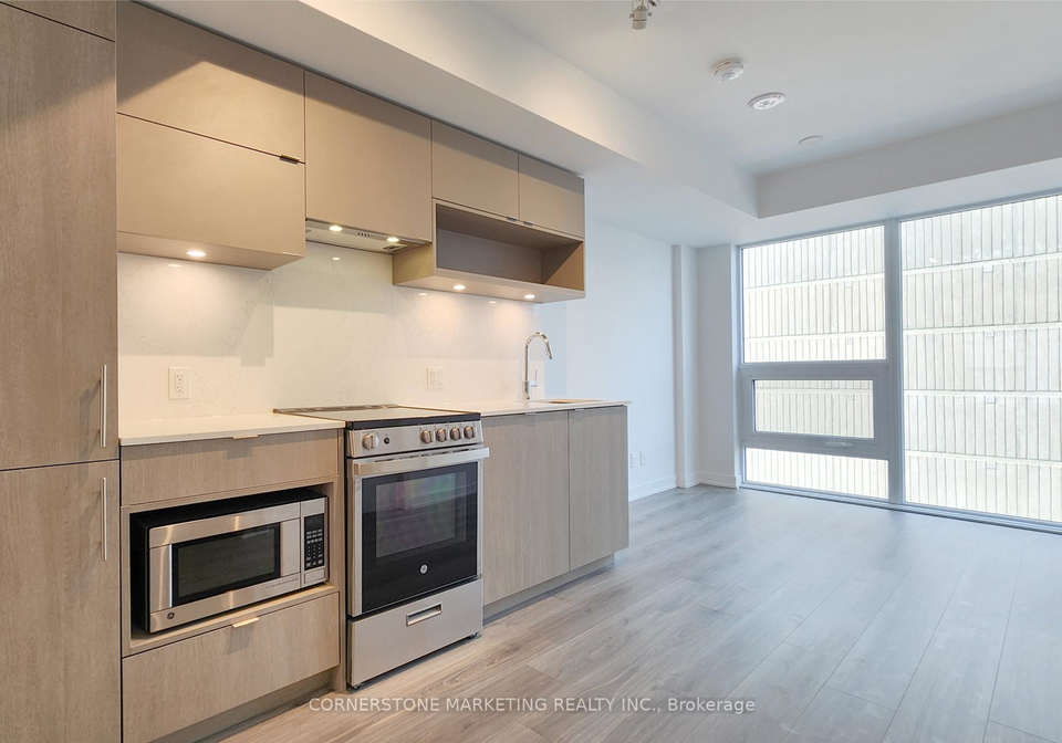 100-queen-street-e-toronto-ontario-c12886092