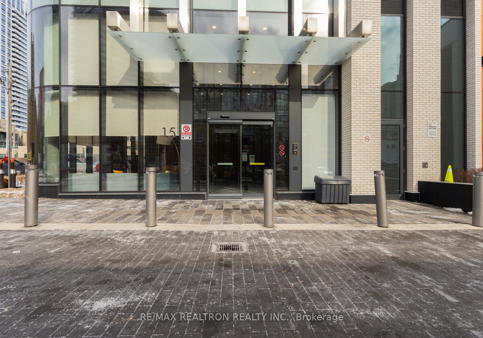 15-holmes-avenue-north-york-ontario-c12886370