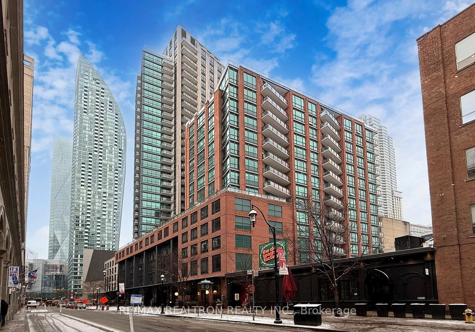 38-the-esplanade-toronto-ontario-c12886686