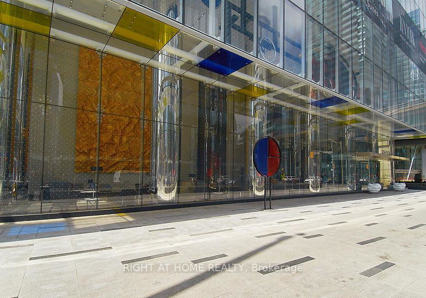 10-york-street-toronto-ontario-c12886842