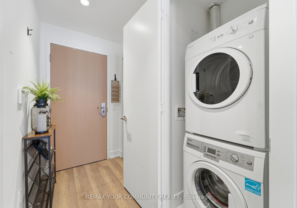 7-n-grenville-street-toronto-ontario-c12886950