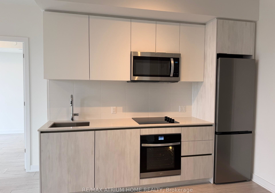 5858-yonge-street-toronto-ontario-c12887470
