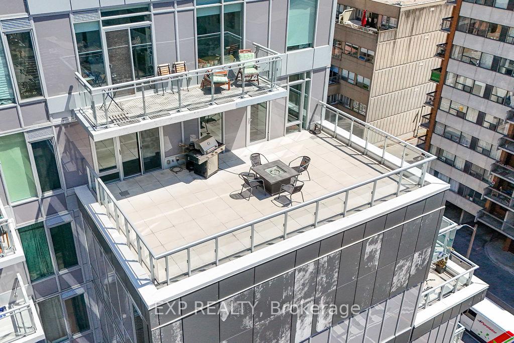 68-merton-street-toronto-ontario-c12887554