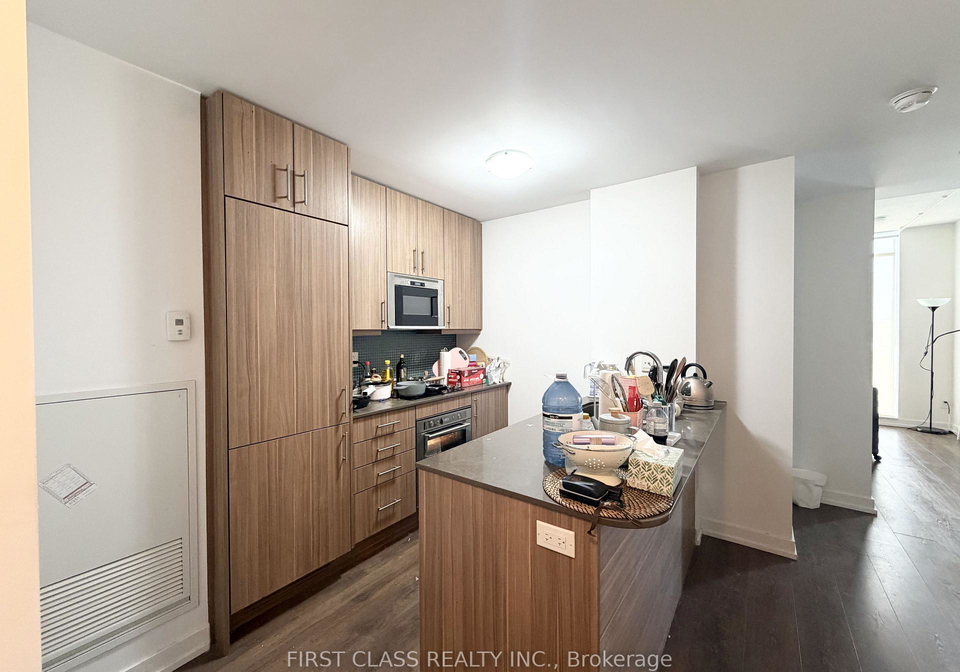 297-college-street-toronto-ontario-c12887708